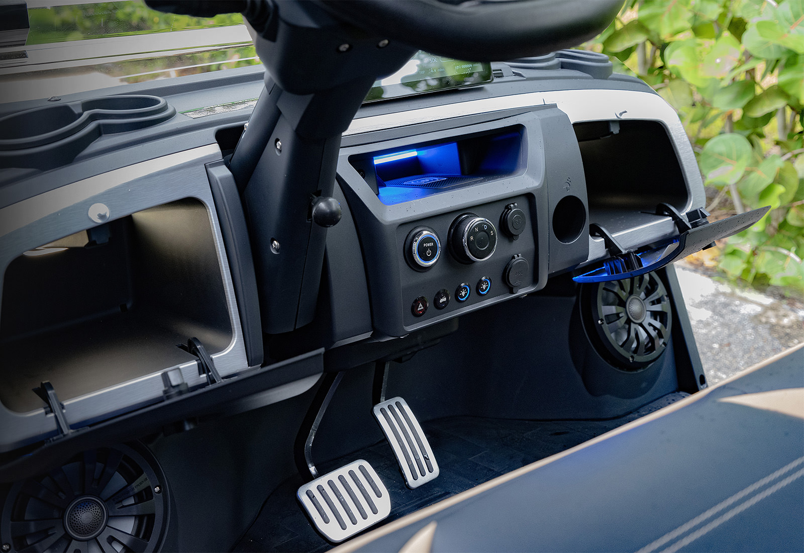 EPIC E60FX Golf Carts Dashboard